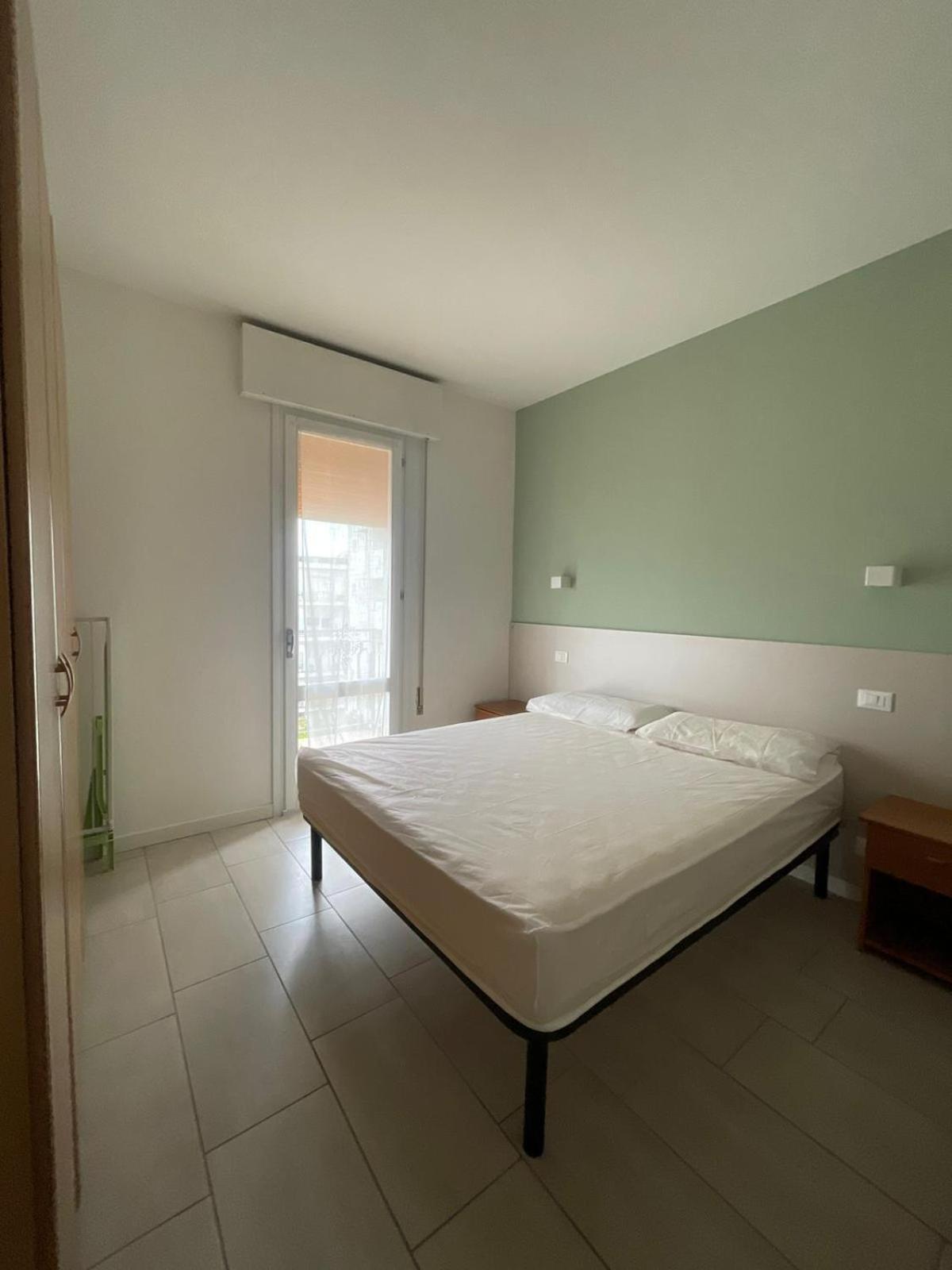 Condominio Michelangelo-Solo Per Famiglie- Walterigato Apartments Лідо-ді-Єзоло Екстер'єр фото