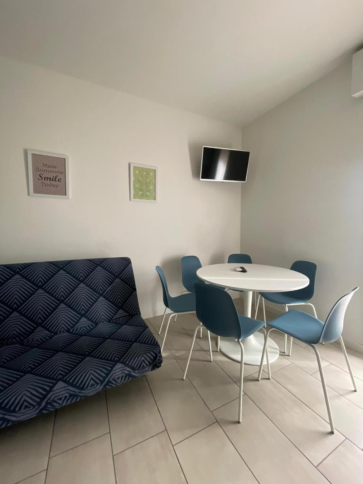 Condominio Michelangelo-Solo Per Famiglie- Walterigato Apartments Лідо-ді-Єзоло Екстер'єр фото